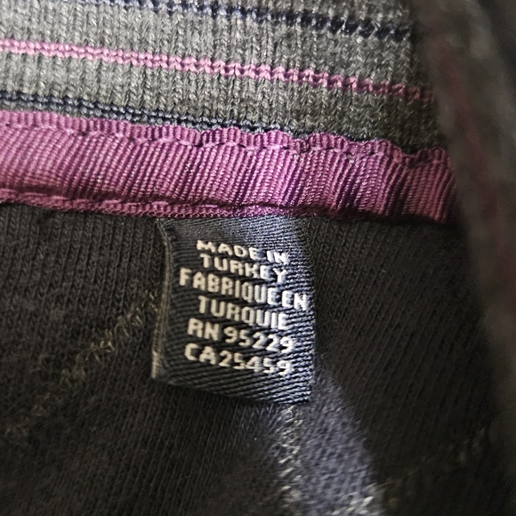 Ted Baker Black and Pink Knitwear - Picture 11 of 11